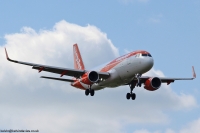 Easyjet A320 G-EZPE