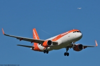 easyJet UK A320 G-EZRX