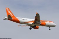 EasyJet A320 G-EZTA