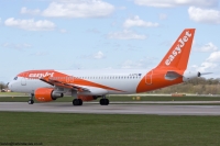 easyJet A320 G-EZTH