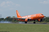 Easyjet A320 G-EZUI