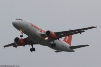 easyJet A320 G-EZUJ