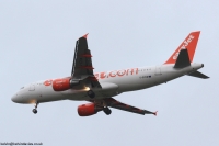 easyJet A320 G-EZUM