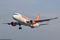 Easyjet A320 G-EZWT