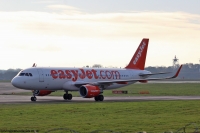 easyJet A320 G-EZWW