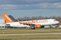 easyJet A320 G-EZWZ