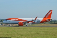 easyJet A320 NEO G-UZHA