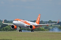 easyJet A320 NEO G-UZHA