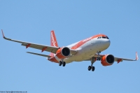 easyJet UK A320NEO G-UZHH