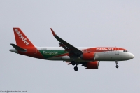 easyJet A320 G-UZHO