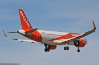 easyJet A320 NEO G-UZHP