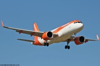easyJet A320 NEO G-UZHZ