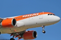easyJet A320 NEO G-UZHZ