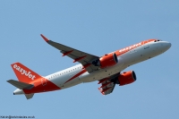 EasyJet UK A320 G-UZLC