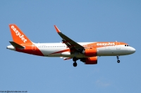 easyJet UK A320 G-UZLD