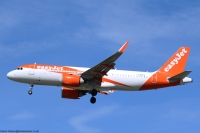 easyJet UK A320NEO G-UZLP