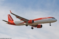 easyJet A321 NEO G-UZME