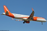 easyJet A321 NEO G-UZMF