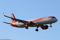 easyJet UK A321NEO G-UZMM