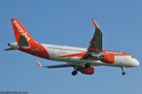 easyJet Europe A320 OE-IJB