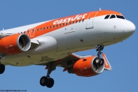 easyJet A320 OE-IVI