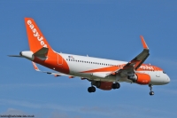 easyJet Europe A320 OE-IVW