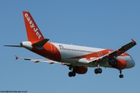 easyJet Europe A320 OE-IZB