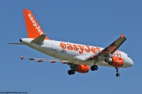 easyJet A319 OE-LQT