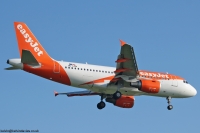 easyJet Europe A320 OE-LQV