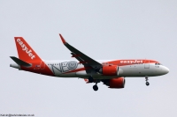 easyJet A320 OE-LSP