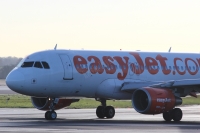 Easyjet A319 G-EZDL