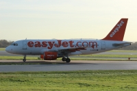 Easyjet A319 G-EZDV