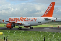 Easyjet A319 G-EZFY