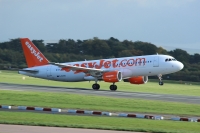 Easyjet A320 G-EZUO