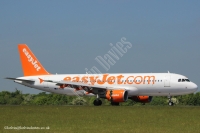 Easyjet A320 G-EZWB