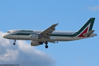 Alitalia A320 EI-DSB