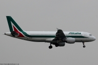 Alitalia A320 EI-DTI