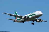 Alitalia A320 EI-EIC