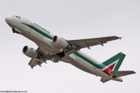 Alitalia A320 EI-IKU
