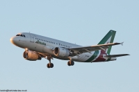 Alitalia A319 EI-IMH