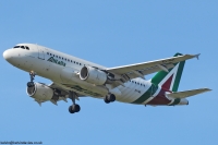 Alitalia A319 EI-IML