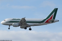 Alitalia A319 EI-IMO