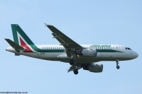 Alitalia A319 EI-IMT