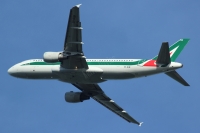 Alitalia A320 EI-IKB