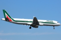 Alitalia A321 EI-IXB