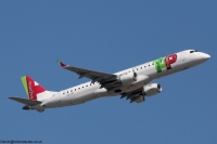TAP Express EMB195 CS-TAY