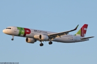 TAP A321-NEO CS-TJN