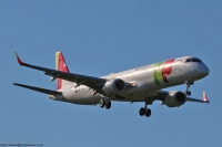 TAP Express Emb 195 CS-TTY
