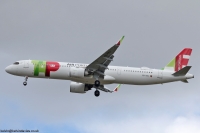 TAP A321 CS-TXJ