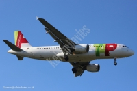 TAP A320 CS-TNK